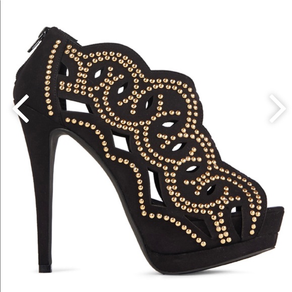 Black Chic Peep Toe Platform - Picture 3 of 8